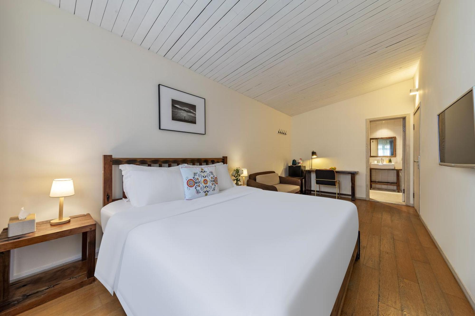 Shenzhen No'6 Garden Villa --French Window With Garden View,Close To Sea World &Shekou Ferry Port &K11 Ecoast &Subway Nearby ,Offer Western Food And Coffee &English Speaking With Tour Services Exteriör bild