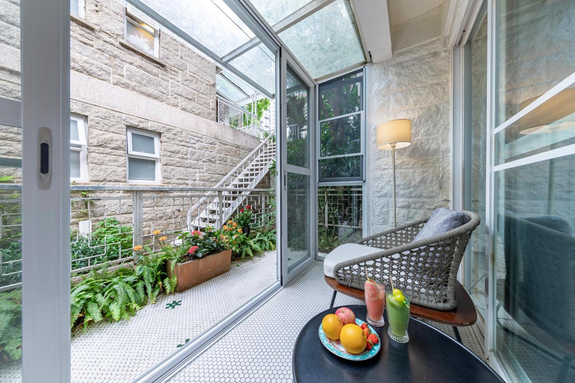 Shenzhen No'6 Garden Villa --French Window With Garden View,Close To Sea World &Shekou Ferry Port &K11 Ecoast &Subway Nearby ,Offer Western Food And Coffee &English Speaking With Tour Services Exteriör bild