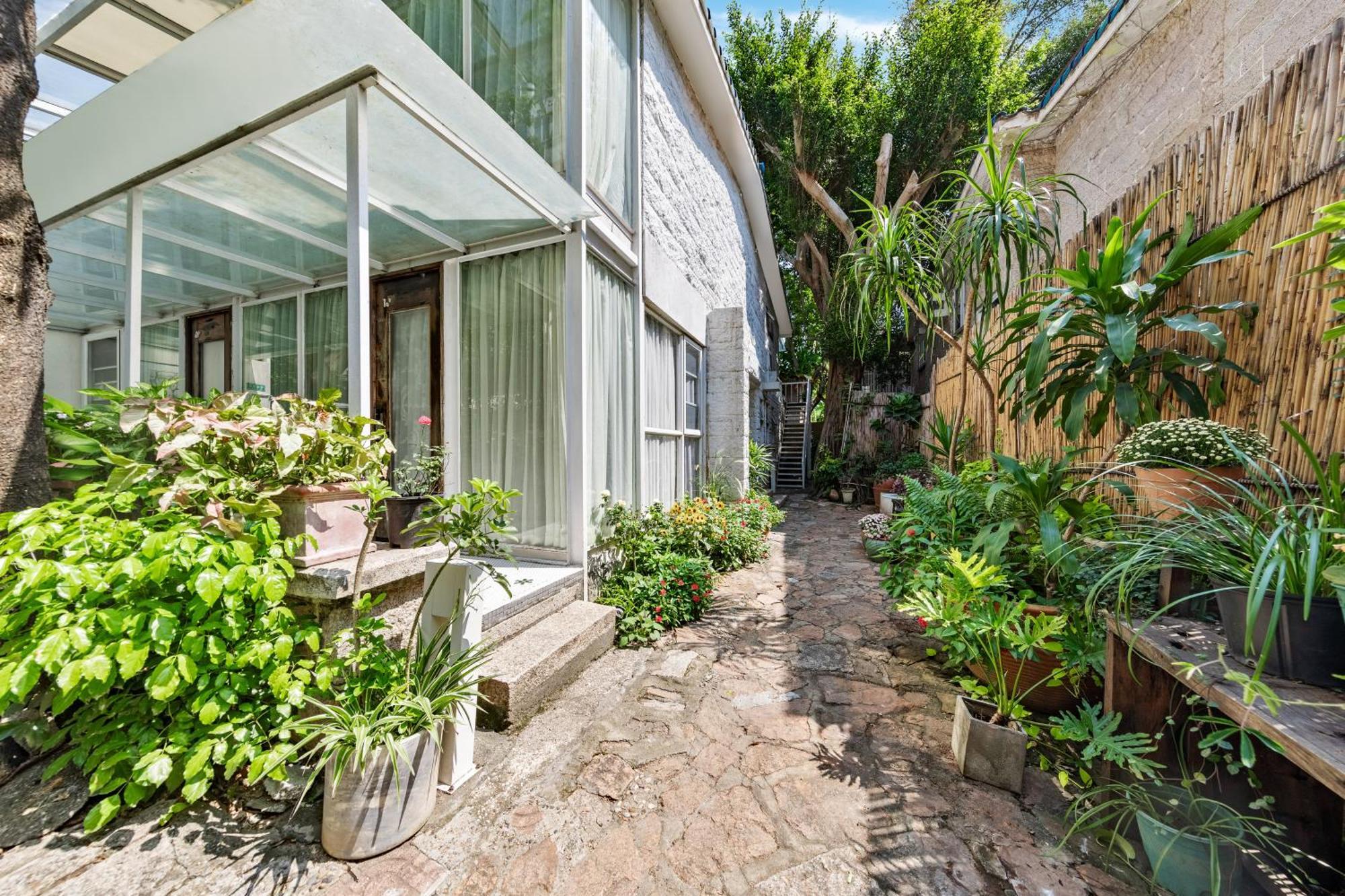 Shenzhen No'6 Garden Villa --French Window With Garden View,Close To Sea World &Shekou Ferry Port &K11 Ecoast &Subway Nearby ,Offer Western Food And Coffee &English Speaking With Tour Services Exteriör bild